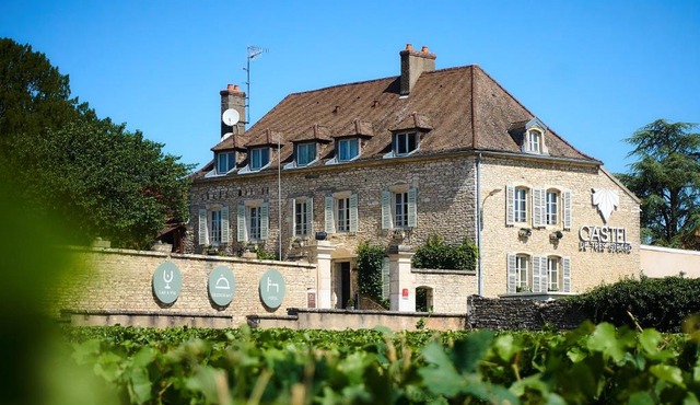 Castel de Très Girard - Hotel & Restaurant - Teritoria