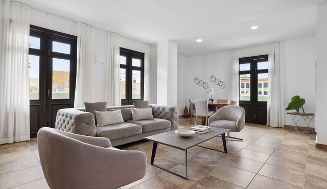 Castillo View | Spacious Penthouse with terrace!