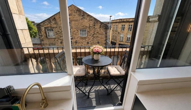 Castle Chambers Serviced Apartments