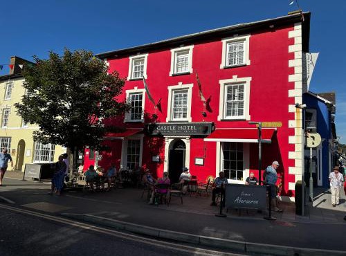 Castle Hotel