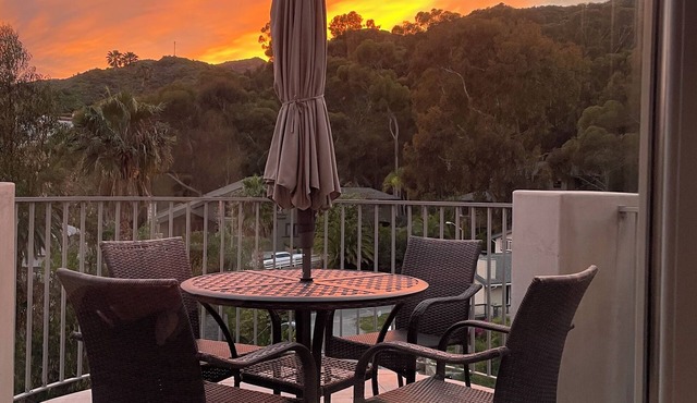 Catalina Haven - Private, Unique Guest House with views in Avalon