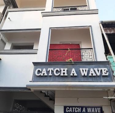 Catch A Wave Mahabalipuram