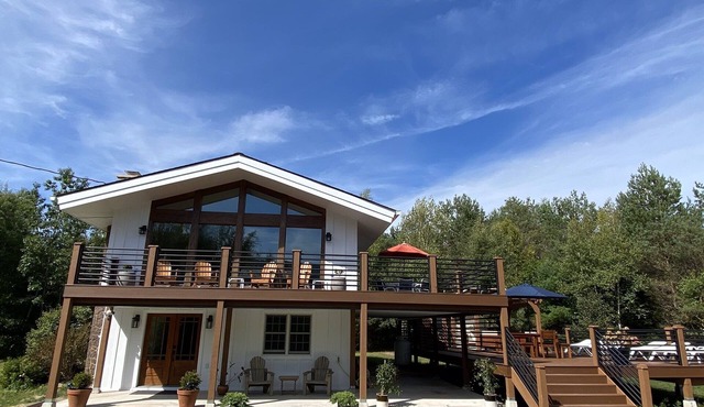 Catskill Mountain Hideaway with Amazing Hunter Mountain Views