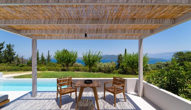 Cavalier Suites Nikiana Lefkada AV Properties