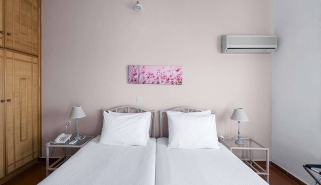 Cavo Grosso twin beds #31
