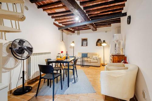 Cavour 22