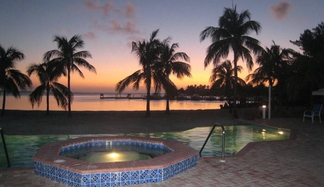 Cayman Kai - UkaiLele2 Bed/2 Bath Beach Front Condo - Phase 2 Kaibo Yacht Club