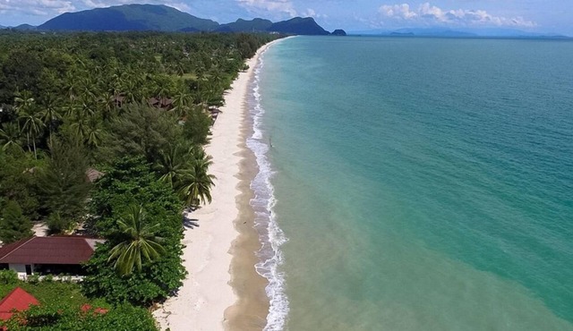 CC Beach Resort