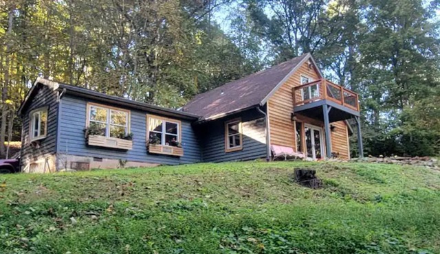 Cedar Cove Retreat