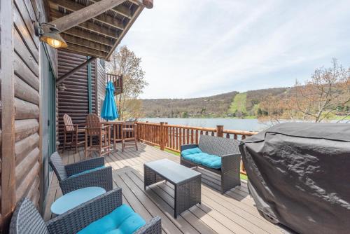 Cedar Shores Villa #02