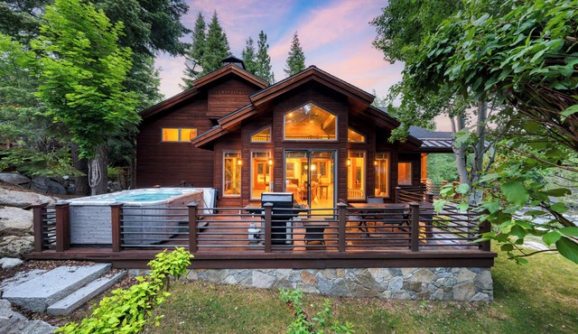 Cedars at Palisades by AvantStay | Hot Tub, Resort Access, and Mountain Views