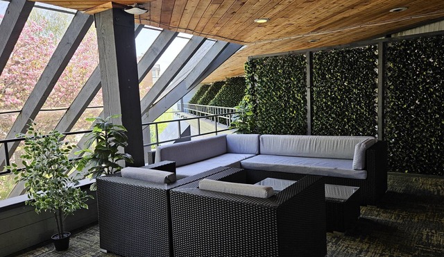 Cedars Inn Hotel & Convention Center