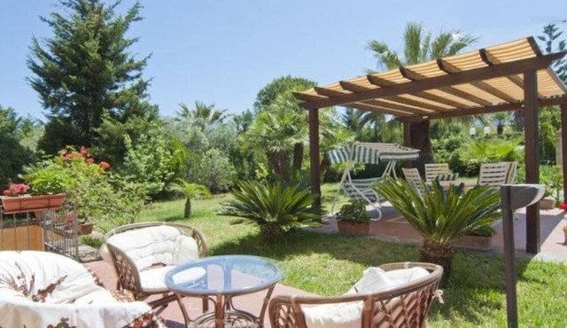 Cefalù Villa A Mare.