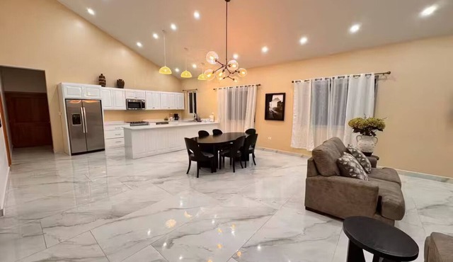 Celestial Suite- 3Bedroom Belize City