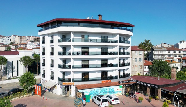 Ceneviz Suit Hotel