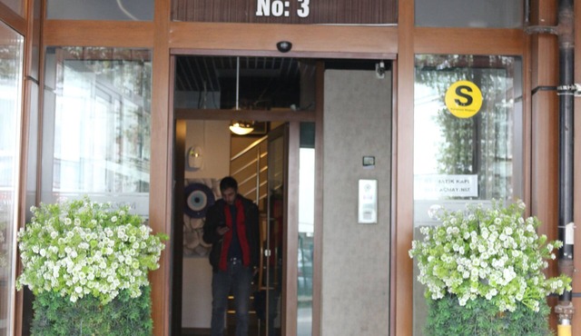 Center Room Hotel