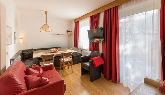Central 3-bedroom apartment