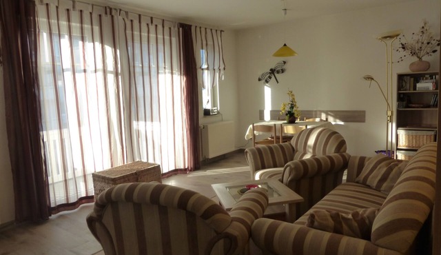 Central, 300m from the beach, Apartment Strandschlösschen II, family-friendly