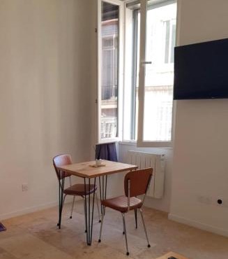 Central and comfortable studio, near train station