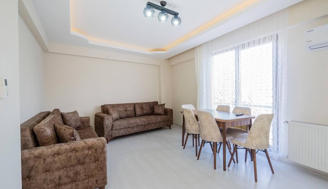 Central and Cozy Flat w Balcony, and ACs in Bursa
