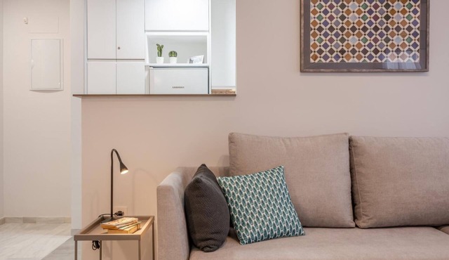 Central and modern apartment with Parking and FREE WIFI
