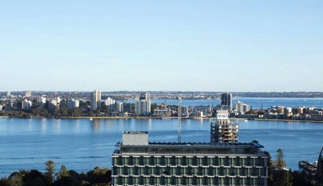 Central CBD EXEC Stunning View Wifi Netflix Wine