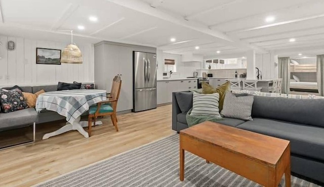 Central Chester Luxurious Studio