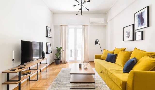 Central & Comfy 1BD Apartment in Plaka