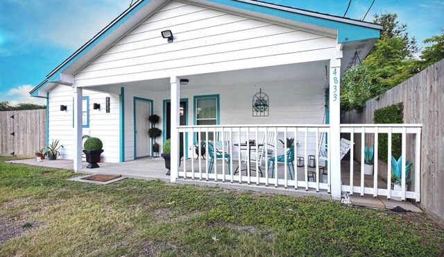 Central Corpus 2BR coffee bar, Wi-Fi, Workstation — Salinas Casitas