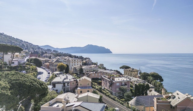Central Cozy Nest With Parking, Bogliasco
