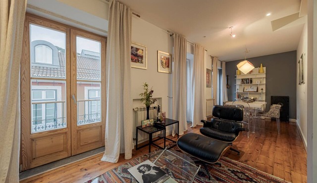 Central Duplex 2BR/2BR Apartment Rooftop in Baixa