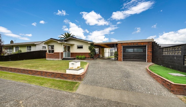 Central Ease - Napier Holiday Home