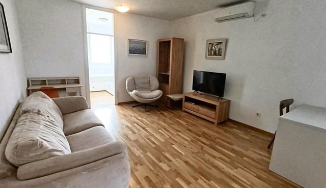 Central flat