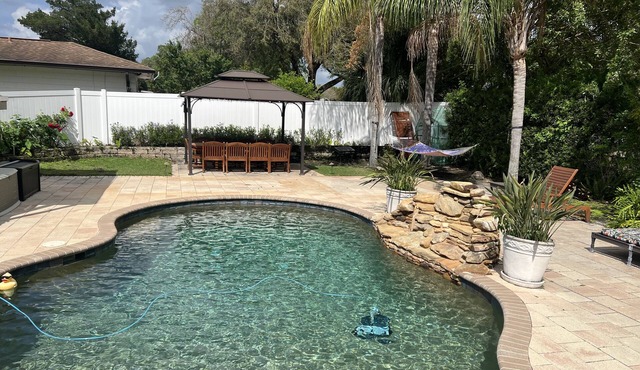 Central Florida Oasis Cozy 2 Bedroom Unit Near Attractions
