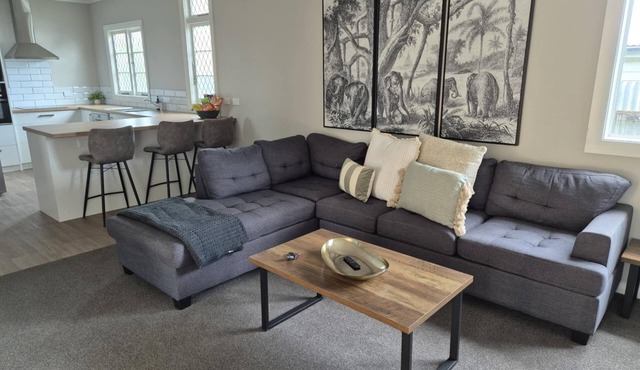 Central, for Large Groups! – Completely Renovated