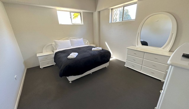 Central Ground Floor Apartment
