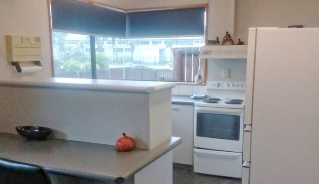 Central Hokitika CBD and Wild Foods location
