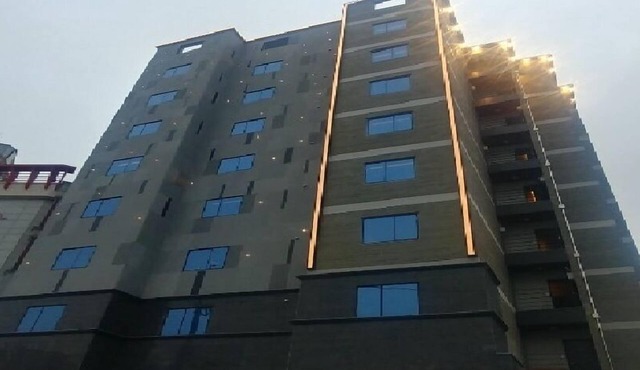 Central Hotel