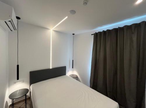 Central -III- Room