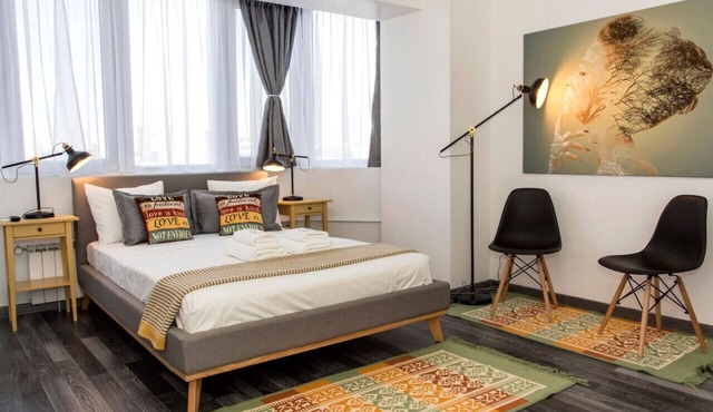 Central, Liniștit și Confortabil | Studio L by MRG