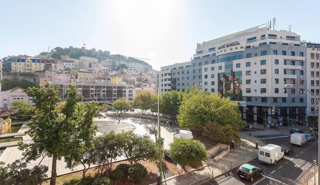 Central Lisbon - Downtown | AC | Wi-Fi | Elevator & Garage