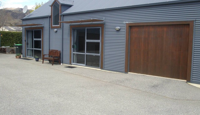 Central location, close to town amenities, sleeps 3 ,no pets, no children.