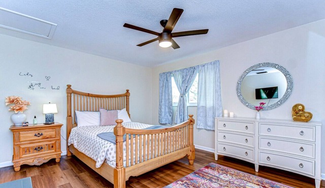 Central Location: Heated pool, W/D on site, pets OK