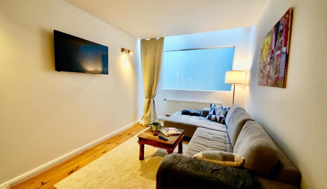 Central Maisonette Loft near Cologne Cathedral