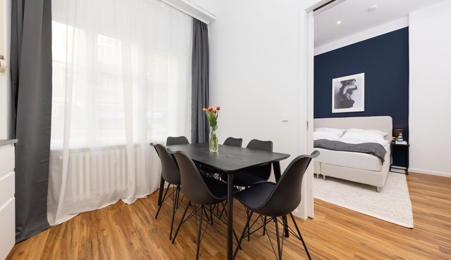 Central Nests - Apartment for 6 guests with 2 full bathrooms