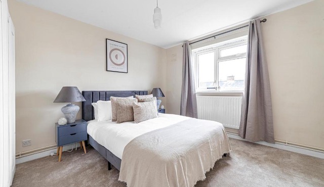 Central Spacious 3Bed Flat - Wandsworth - Sleeps 7