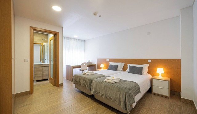 Central Suites 3