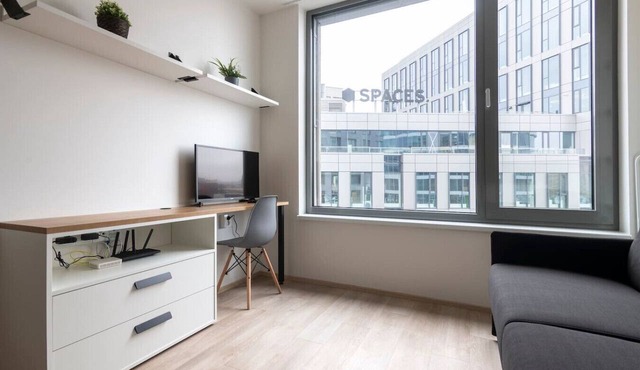Central Tiny Flat w/1GB Wi-Fi + SMART TV | A/C