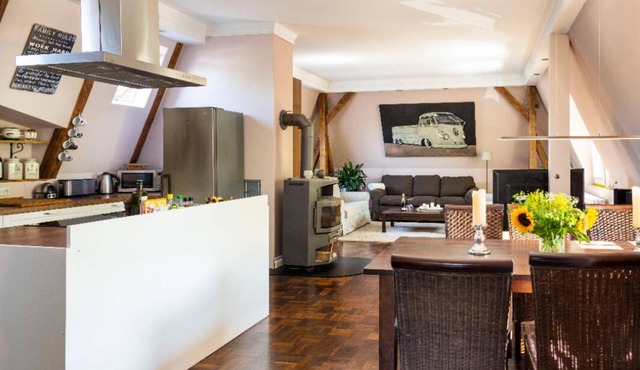 Central TOWNHOUSE Berlin-Weißensee - a retreat for inspiration and relaxation