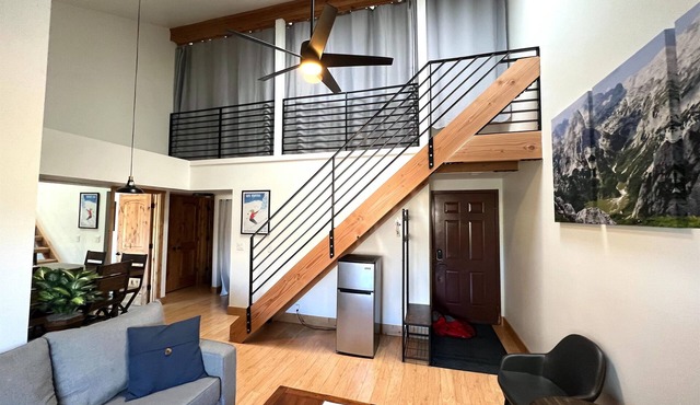 Central, Updated 2 Bedroom w/Loft at Powder Wood